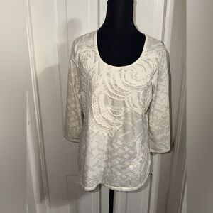 Women's size medium (10/12) Coldwater Creek Cream Patterned Blouse, shirt, top